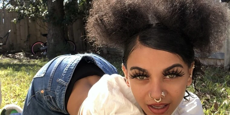 creator header picture