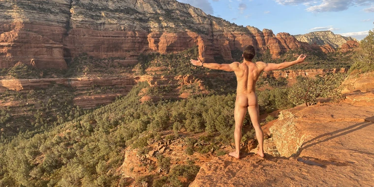 creator header picture
