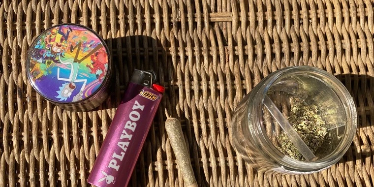 creator header picture