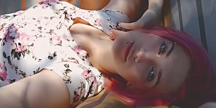 creator header picture