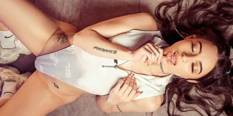 creator header picture