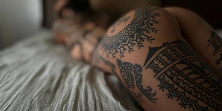 creator header picture