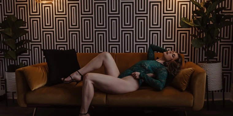 creator header picture