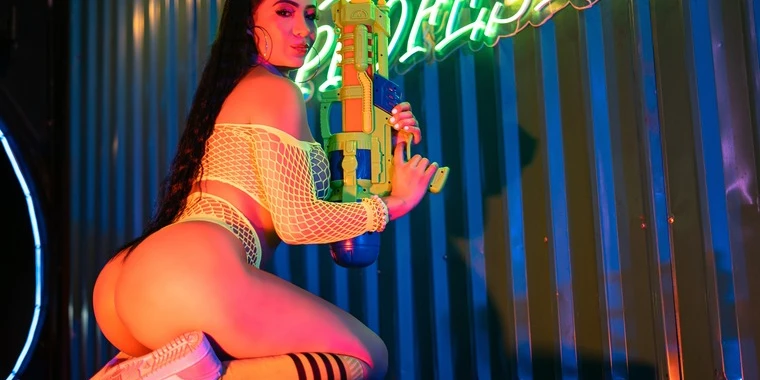 creator header picture