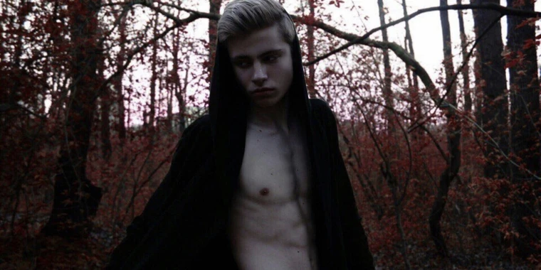 creator header picture