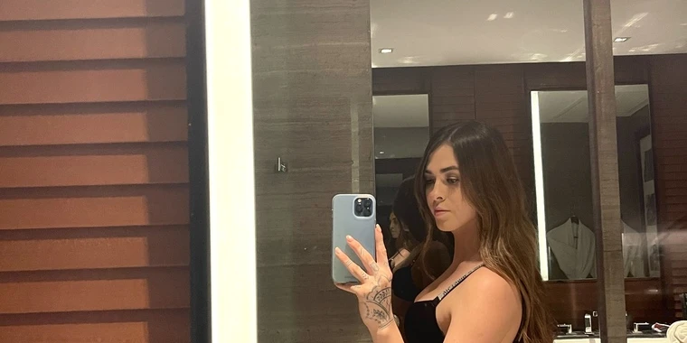 creator header picture