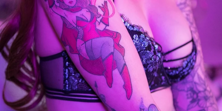 creator header picture