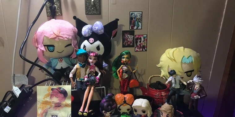 creator header picture