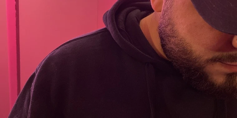 creator header picture