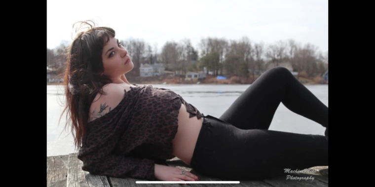 creator header picture