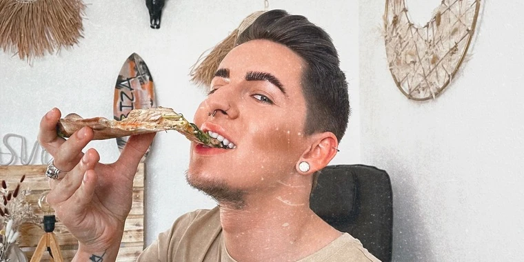 creator header picture
