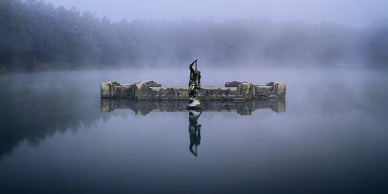 creator header picture