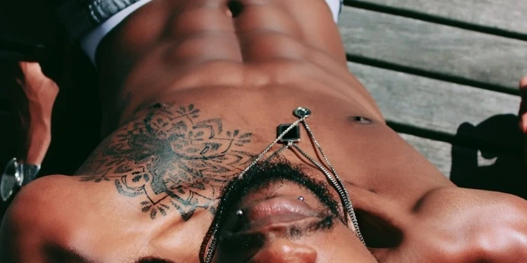 creator header picture