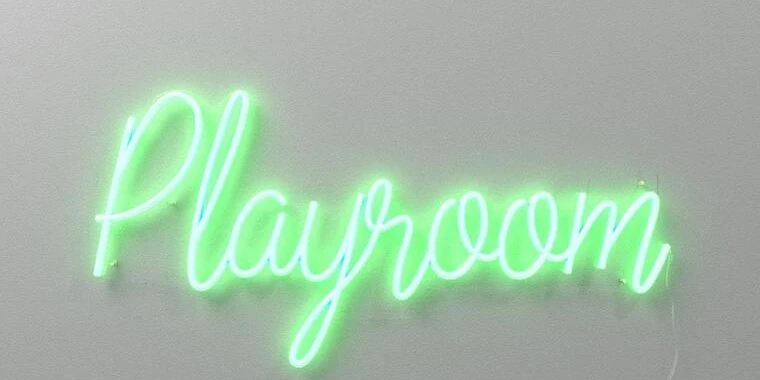 creator header picture
