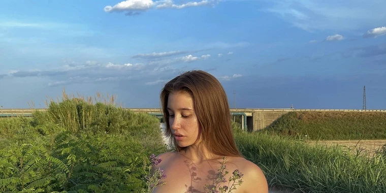 creator header picture