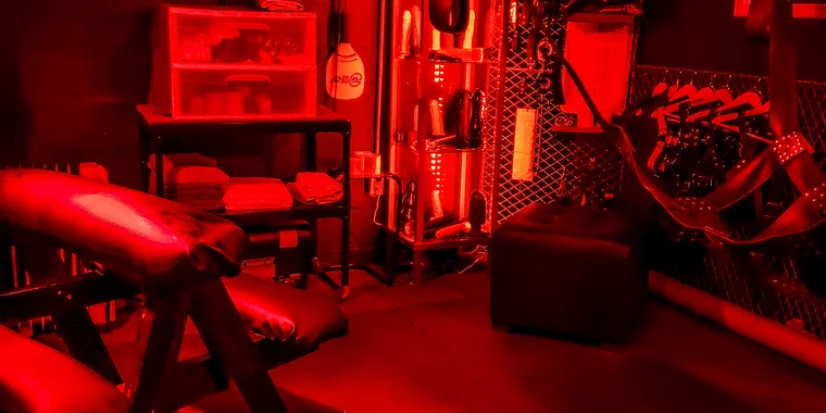 creator header picture