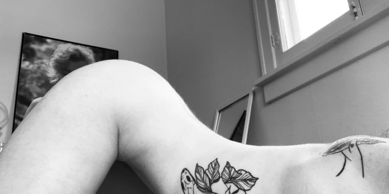 creator header picture