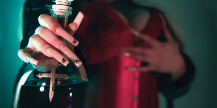 creator header picture
