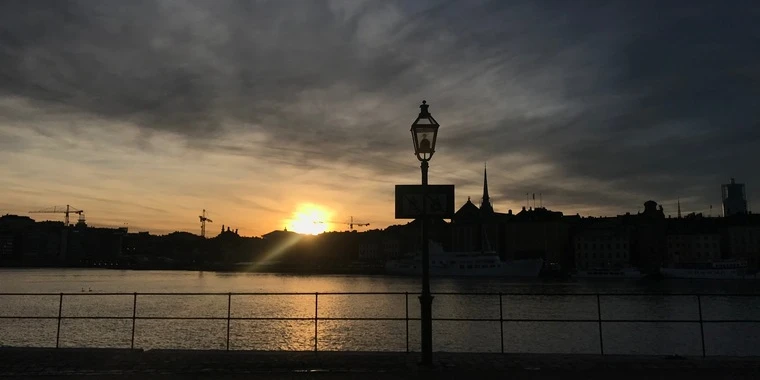 creator header picture