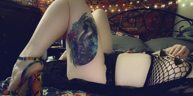 creator header picture