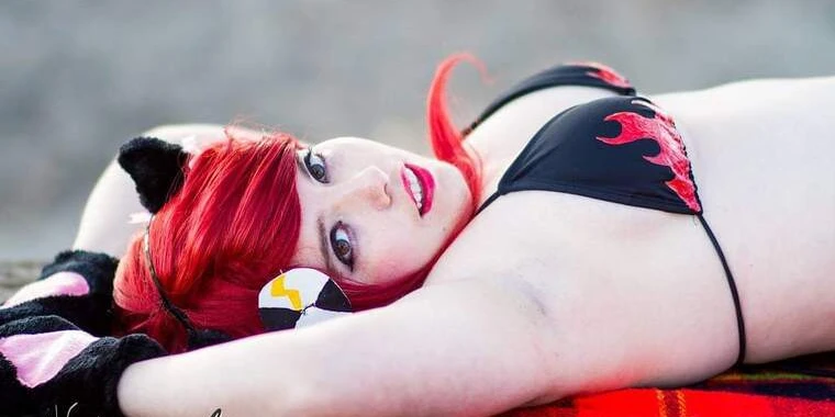 creator header picture
