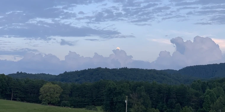 creator header picture