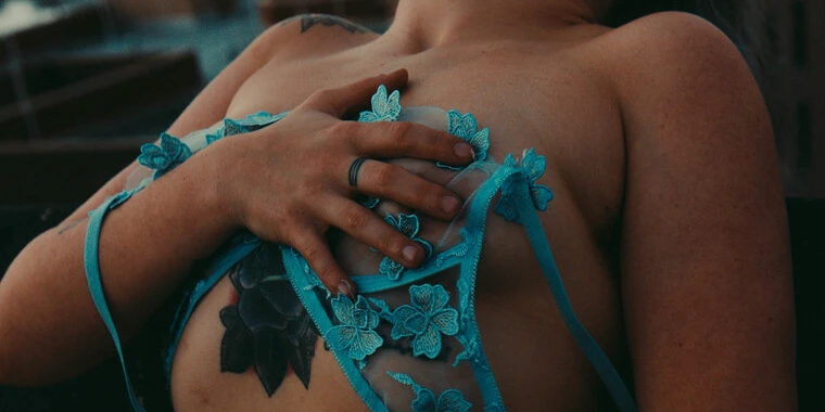 creator header picture