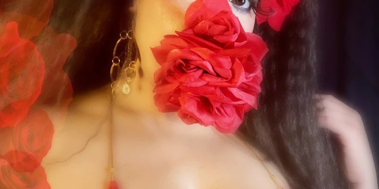 creator header picture