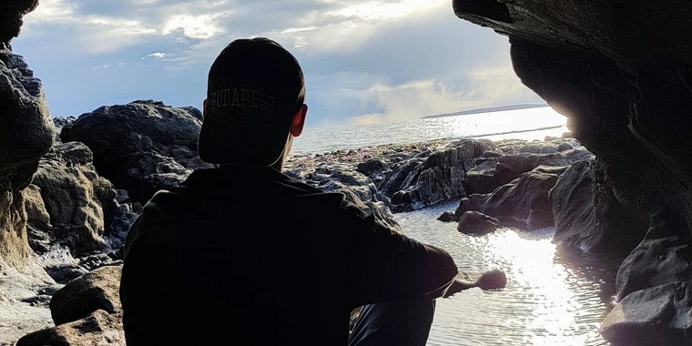 creator header picture