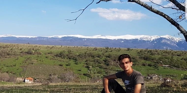 creator header picture