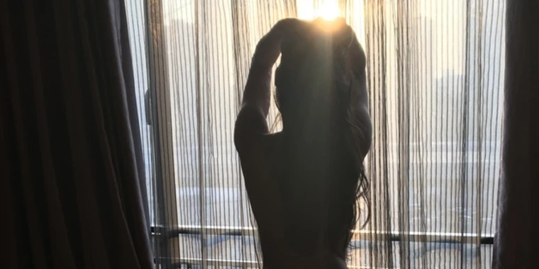 creator header picture