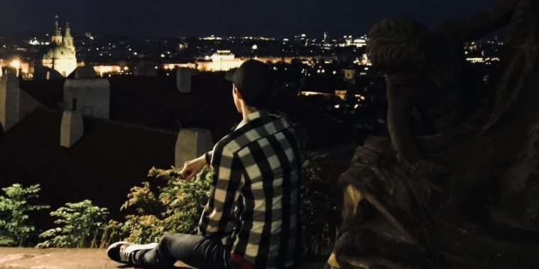 creator header picture
