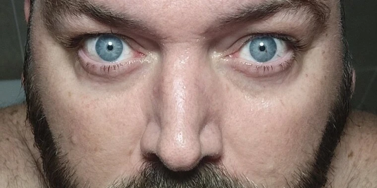 creator header picture