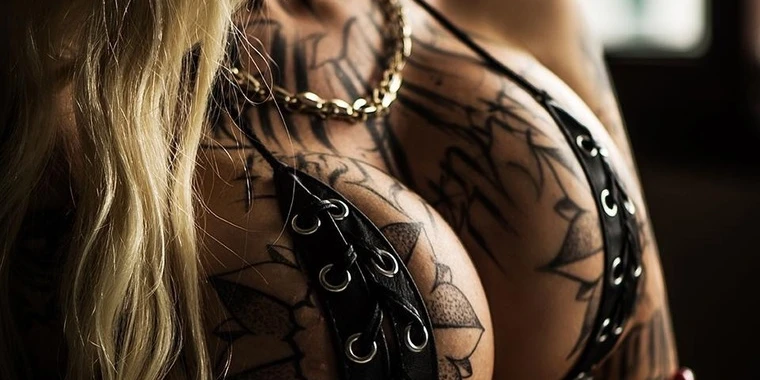 creator header picture