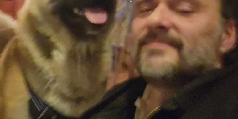 creator header picture