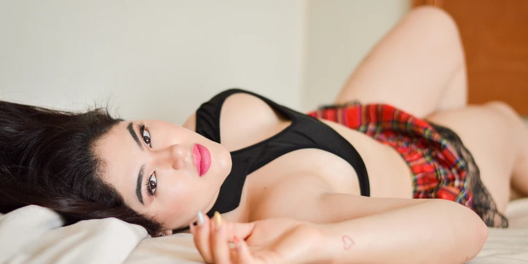 creator header picture
