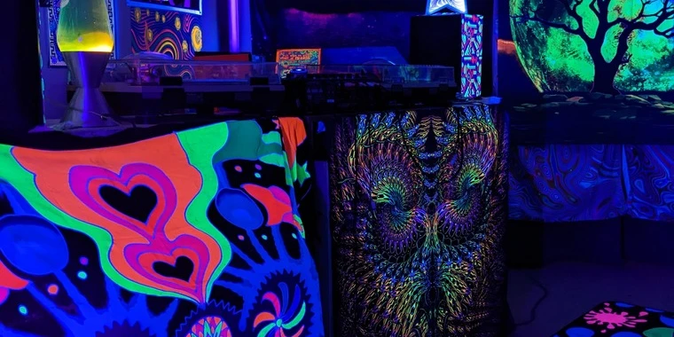 creator header picture