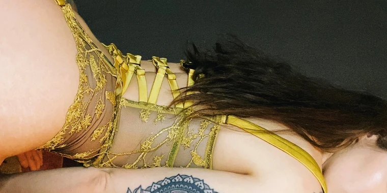 creator header picture