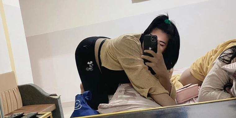 creator header picture