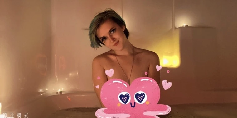 creator header picture