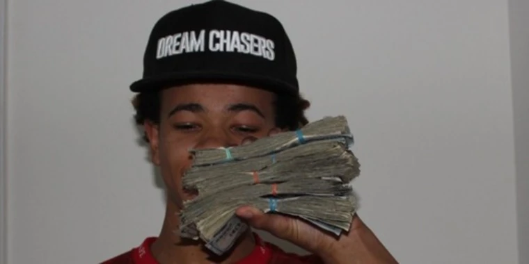 creator header picture