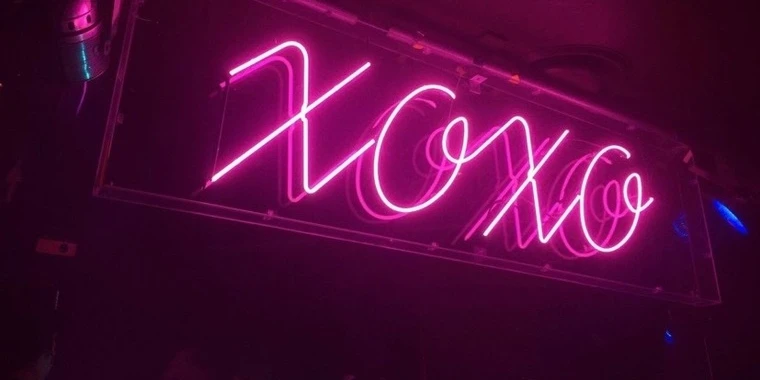 creator header picture