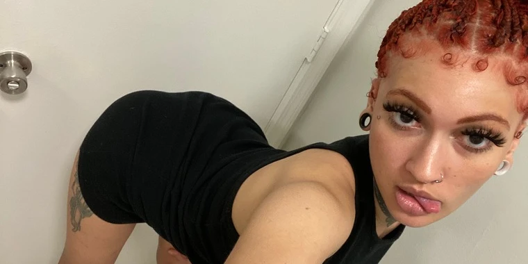 creator header picture