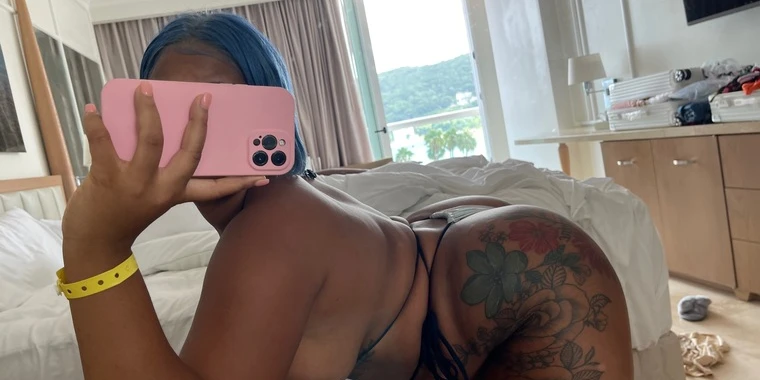 creator header picture