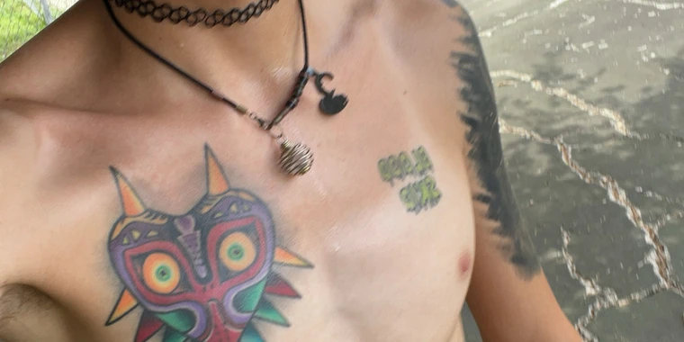 creator header picture