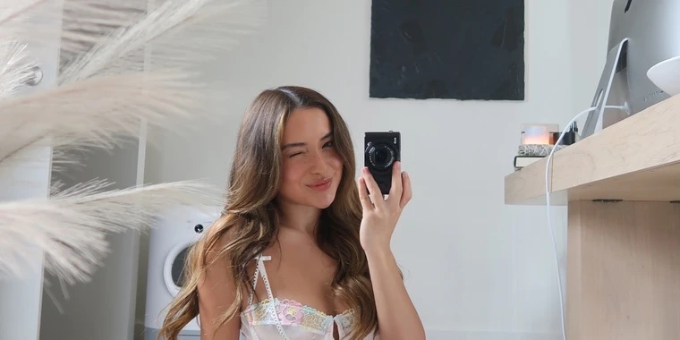 creator header picture