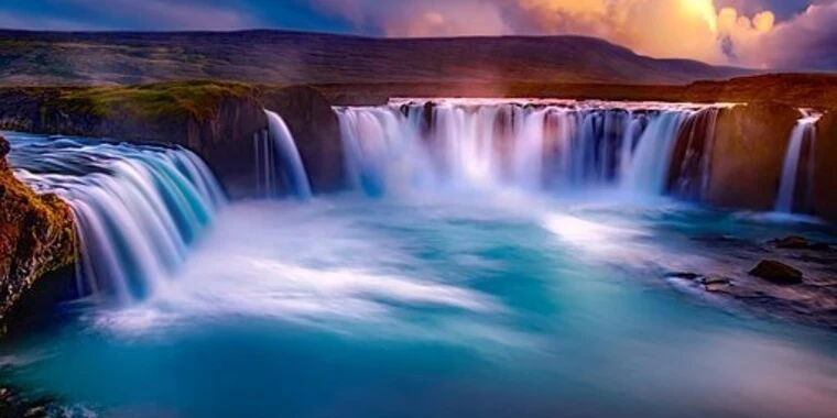 creator header picture