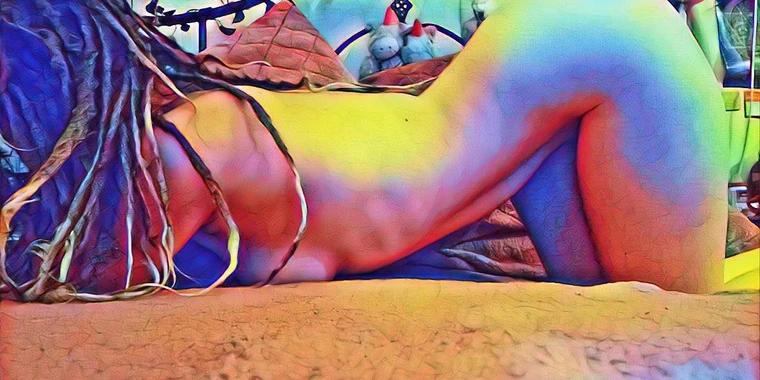 creator header picture