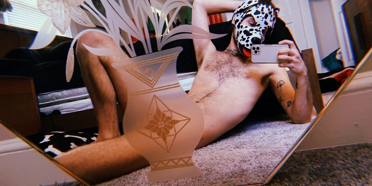 creator header picture