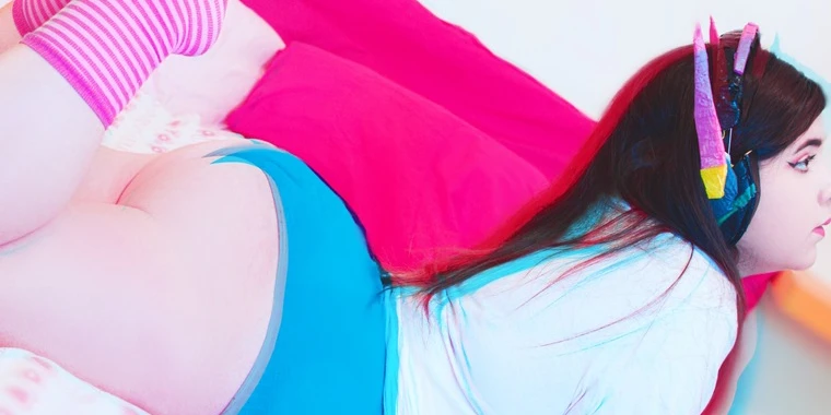 creator header picture